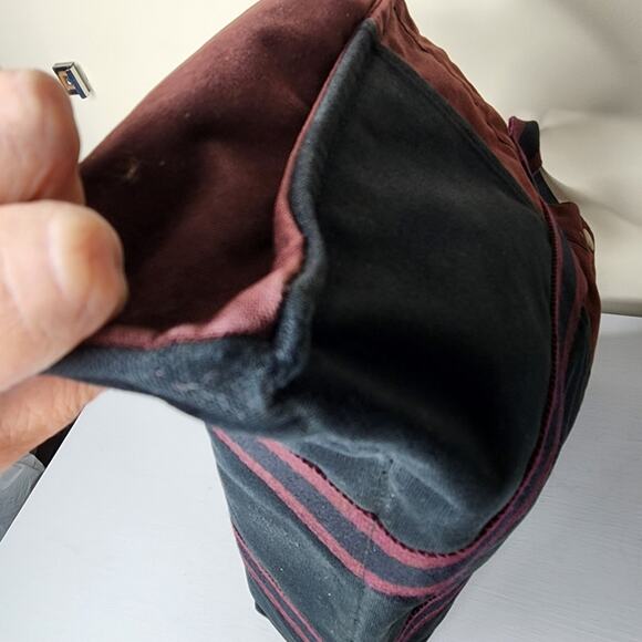 Hermes MM Fourre Canvas Tote Navy Blue and Burgundy Silver Hardware - Picture 14 of 16